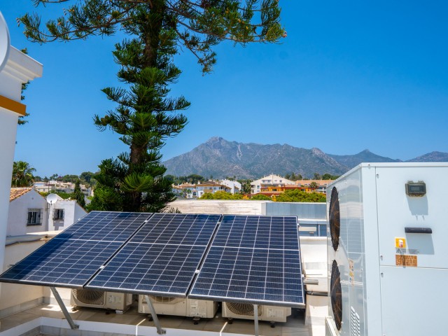 4 Schlafzimmer Villa in Marbella