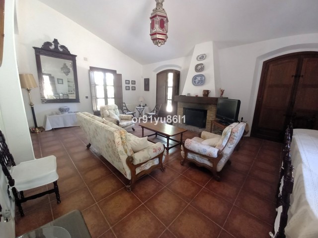 5 Soveroms Villa i Casares
