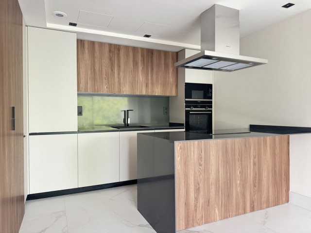 Appartement avec 3 Chambres  à San Pedro de Alcántara