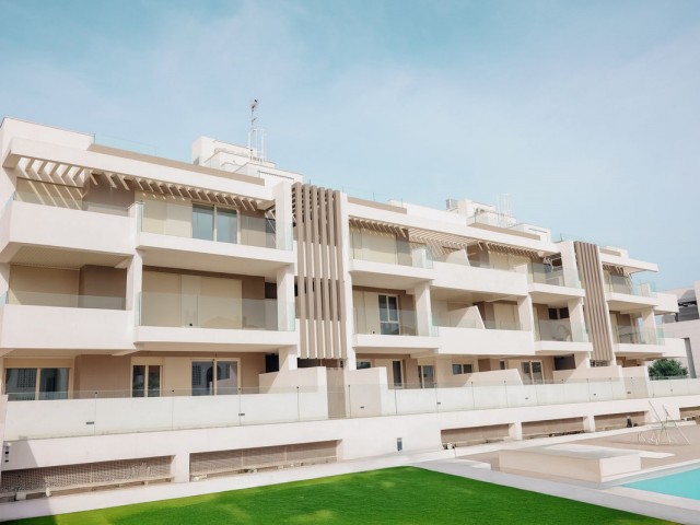 3 Bedrooms Apartment in Selwo