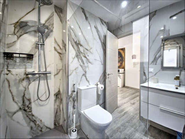 2 Schlafzimmer Apartment in Marbella