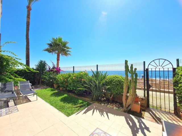 3 Bedrooms Apartment in Casares Playa
