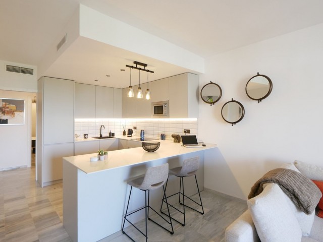 Apartment, Cabopino, R5120836