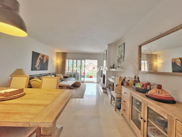 Apartment, Costalita, R5121478