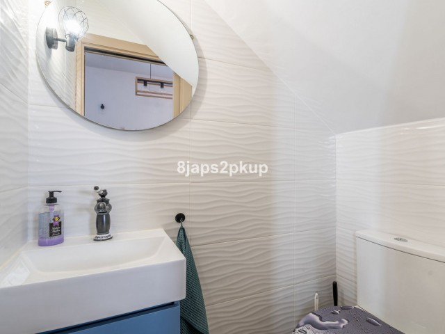 2 Slaapkamer Rijtjeshuis in Estepona