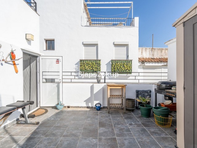2 Slaapkamer Rijtjeshuis in Estepona