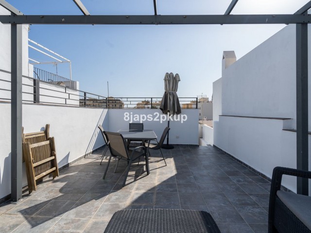 2 Slaapkamer Rijtjeshuis in Estepona