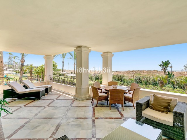 Apartment Los Monteros - R5044456