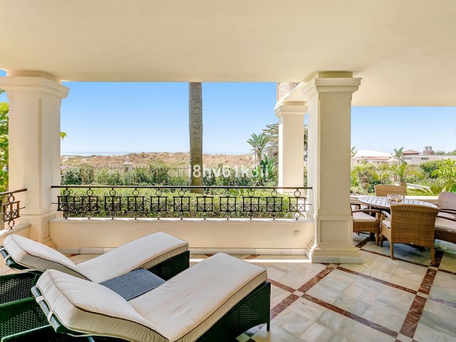 3 Bedrooms Apartment in Los Monteros