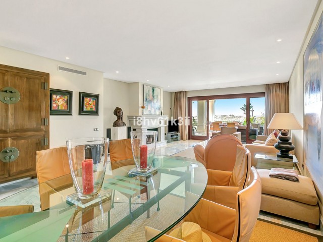 3 Bedrooms Apartment in Los Monteros