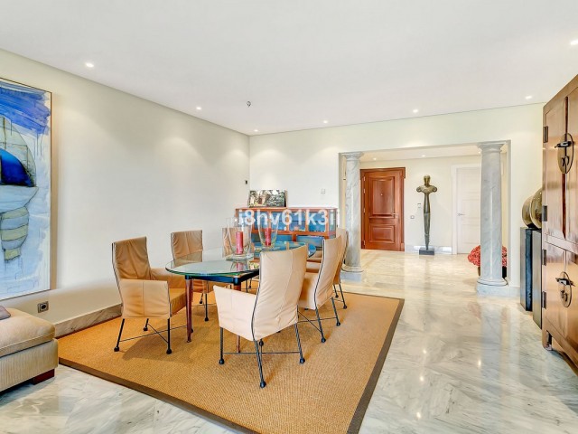 3 Bedrooms Apartment in Los Monteros