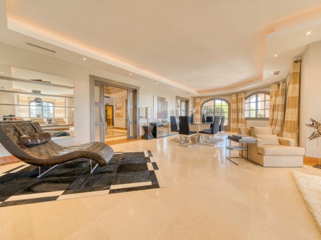 5 Bedrooms Villa in Sotogrande