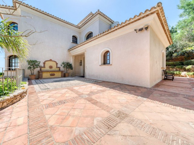 Villa avec 5 Chambres  à Sotogrande