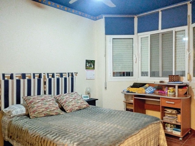 Villa con 5 Dormitorios  en Sierrezuela