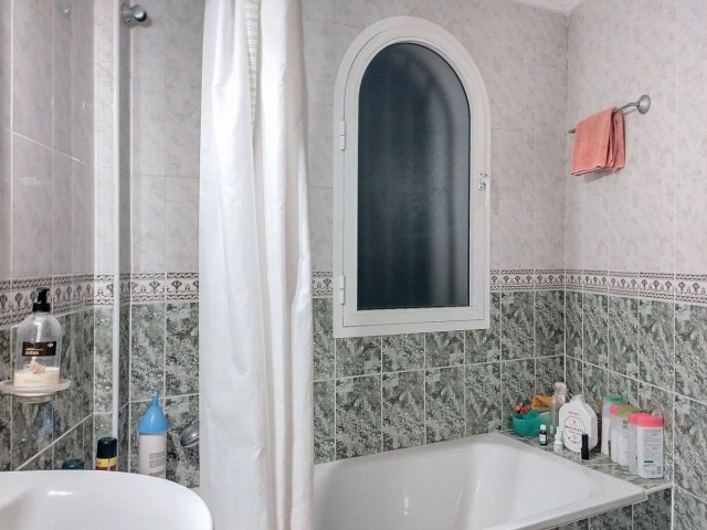 5 Slaapkamer Villa in Sierrezuela