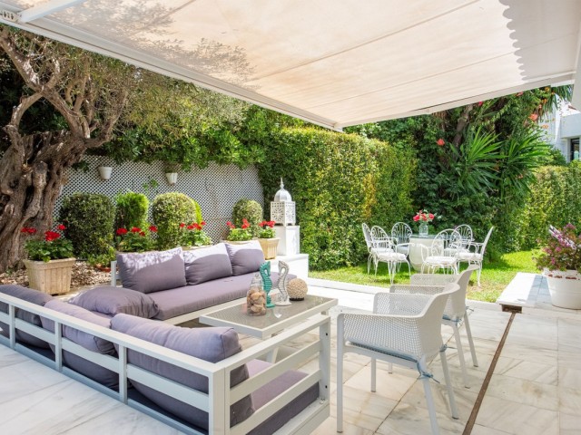 7 Bedrooms Villa in Los Monteros