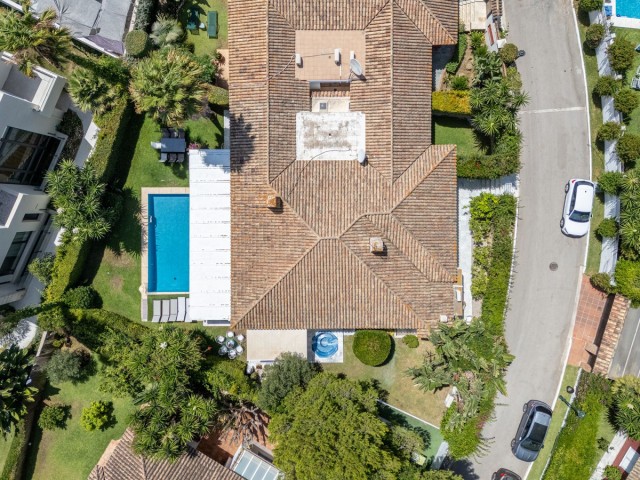 7 Bedrooms Villa in Los Monteros