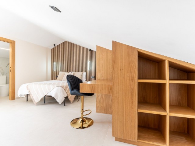 4 Slaapkamer Rijtjeshuis in Estepona