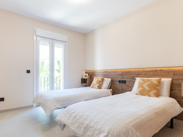 4 Slaapkamer Rijtjeshuis in Estepona