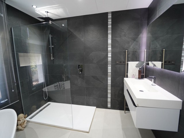 3 Bedrooms Villa in Mijas Golf
