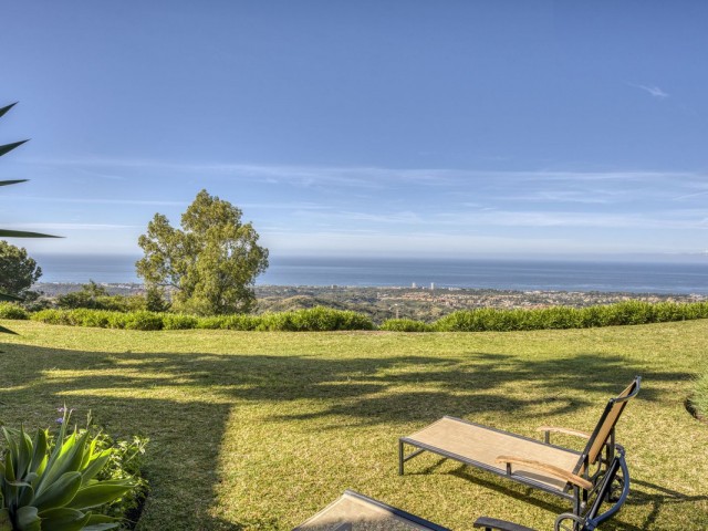 2 Bedrooms Apartment in La Mairena