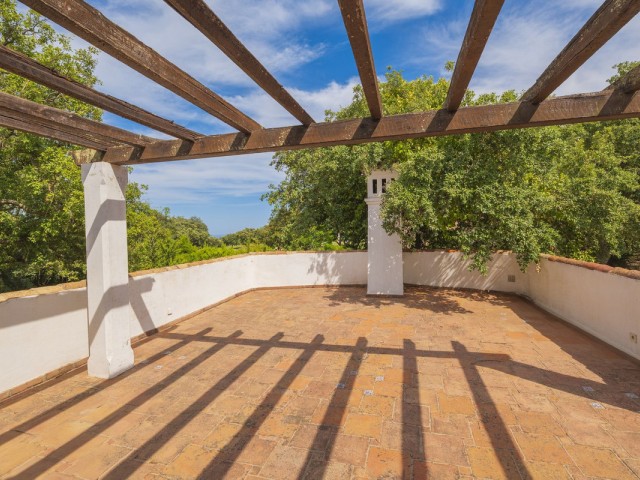 6 Makuuhuoneen Huvila San Roque Club