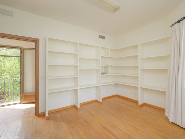 6 Makuuhuoneen Huvila San Roque Club