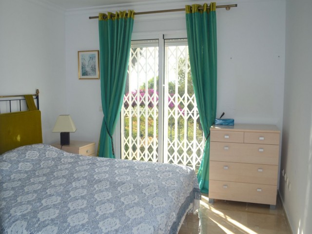 Villa con 3 Dormitorios  en Alhaurin Golf