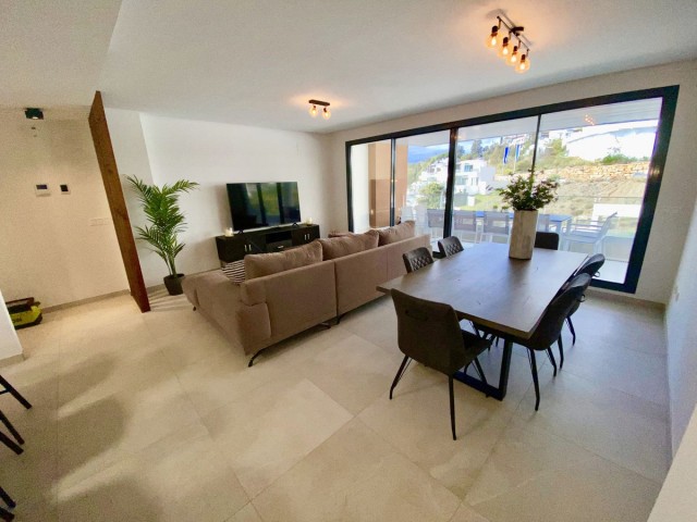 4 Schlafzimmer Apartment in Benahavís