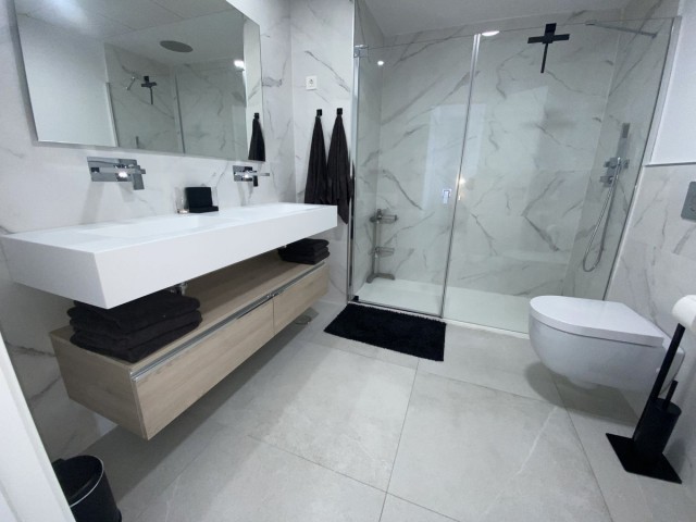 4 Schlafzimmer Apartment in Benahavís
