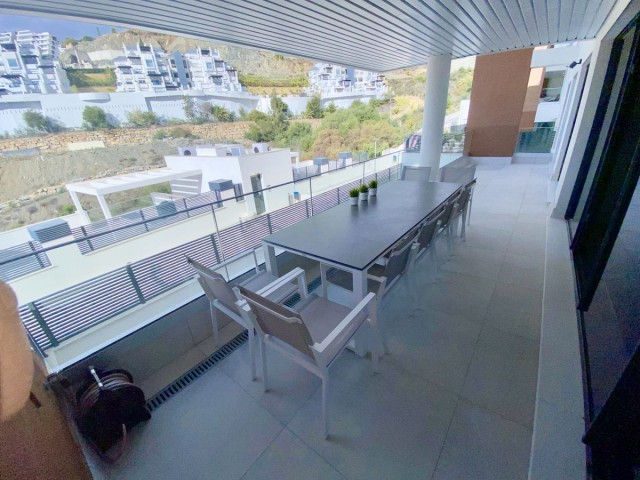 4 Schlafzimmer Apartment in Benahavís