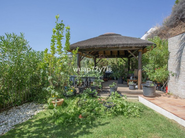 5 Soveroms Villa i Benahavís