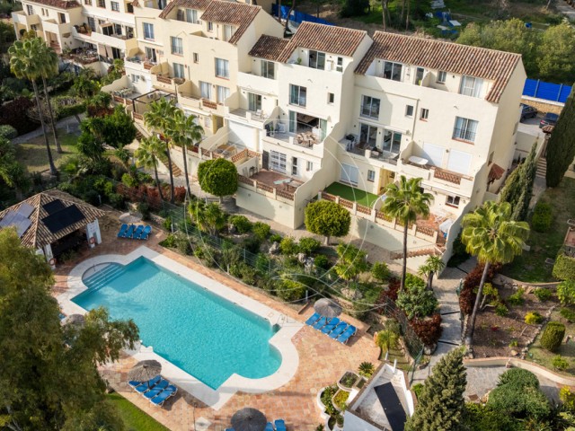 3 Bedrooms Townhouse in Marbella