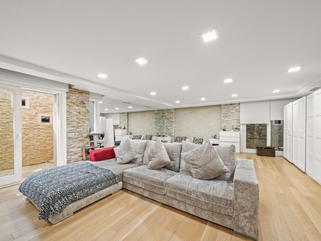 8 Makuuhuoneen Huvila Bahía de Marbella