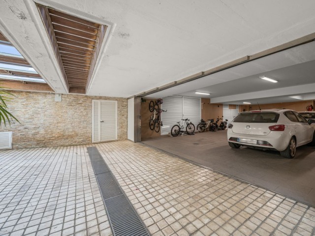 8 Makuuhuoneen Huvila Bahía de Marbella