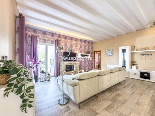 4 Soveroms Villa i Istán