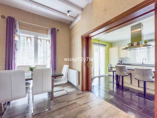 4 Soveroms Villa i Istán