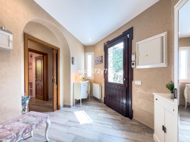 4 Schlafzimmer Villa in Istán