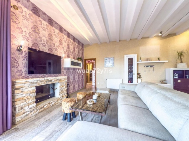 4 Schlafzimmer Villa in Istán