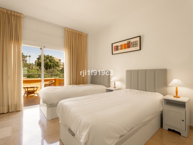 3 Sovrums Lägenhet i Elviria