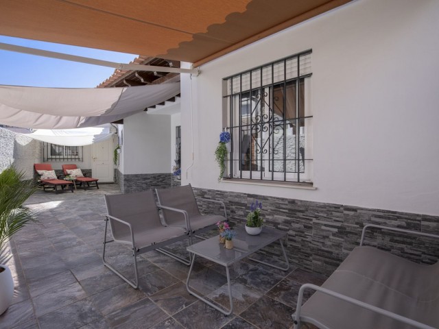 4 Bedrooms Villa in Fuengirola