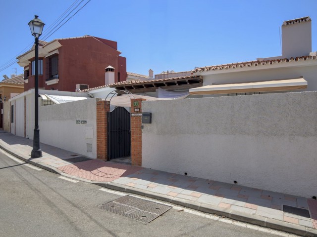 4 Bedrooms Villa in Fuengirola