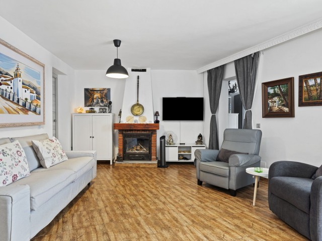 4 Schlafzimmer Villa in Fuengirola