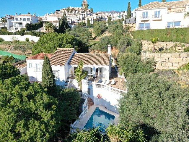 5 Bedrooms Villa in Mijas Golf