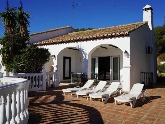 5 Bedrooms Villa in Mijas Golf