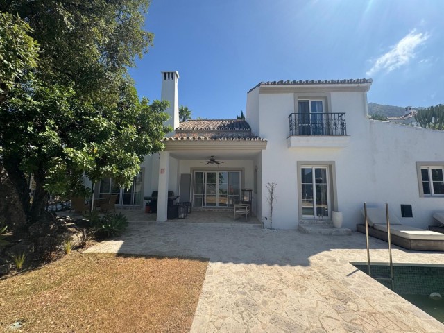 3 Schlafzimmer Villa in Istán