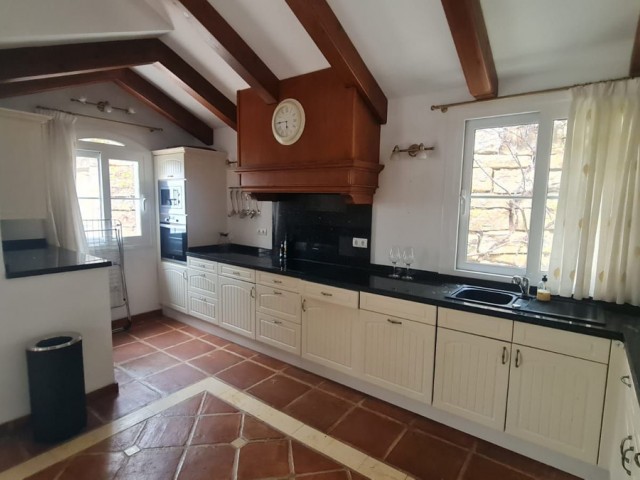 3 Schlafzimmer Villa in Istán