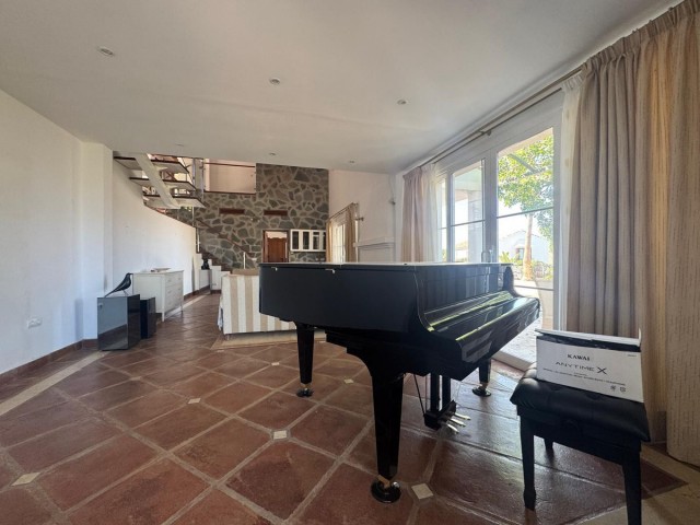 3 Schlafzimmer Villa in Istán