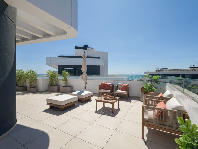 Penthouse avec 2 Chambres  à Playamar