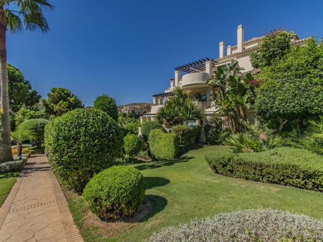 Apartment, Benahavis, R5120977